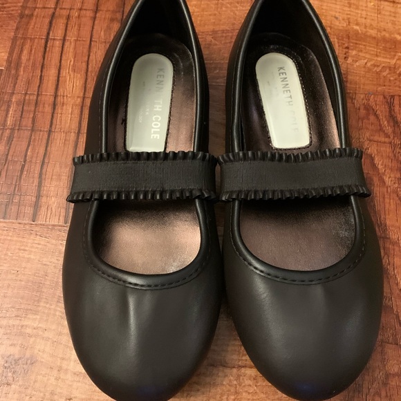 Size one shoe bundle for girls - Picture 4 of 7